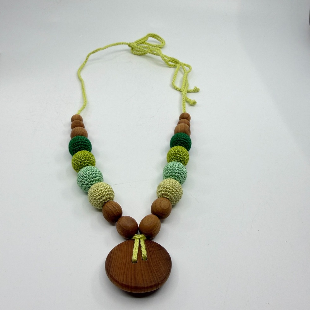 Y2K Ombre Green Crochet Bead & Wood Statement Necklace Artisan Jewelry Gift - Picture 13 of 15